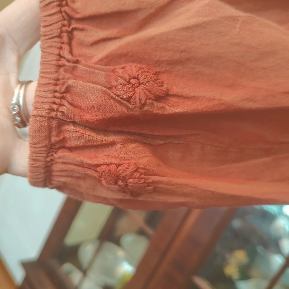 SOLD ..Burnt orange top nwt - Picture 6 of 8
